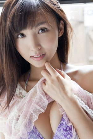 年轻女孩的秘密：18岁少女的成长烦恼？令人震惊的真实故事！